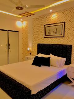 Luxury Family Apartment - Islamabad - 5
