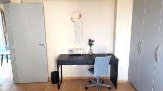 Charming 2BR Classic Flat with Fast Wi-Fi - Larnaca - 4