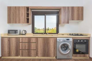 Glow - Stylish Apartments & Rooftops in Batroun - 3