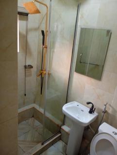 Luxury 2 Bedroom Flat at Ogui Road, Enugu - Enugu - 2