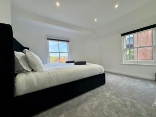 Central Winchester Townhouse - Winchester - 2