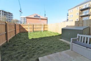 5 bed and 3 bath house in London - Erith - 5