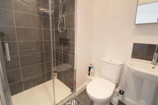 5 bed and 3 bath house in London - Erith - 2