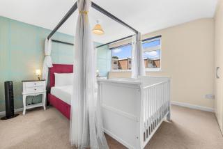 Quirky Family Friendly Home - Solihull - 5
