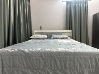 Woodside Haven Luxury GF - 6