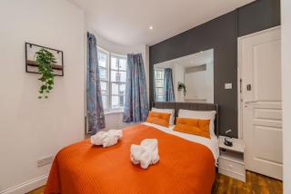 Beautiful 1 Bedroom Flat Next to Beach Sleep 3 - Brighton & Hove - 2