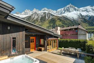 Chalet Alpins - Central Jacuzzi Parking - Chamonix - 0