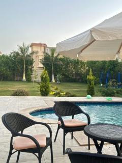 Villa Ayoun El Nakheel Luxury Family Stay with Garden and Pool - - 4