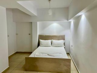 K&V Apartments - Saranda - 8