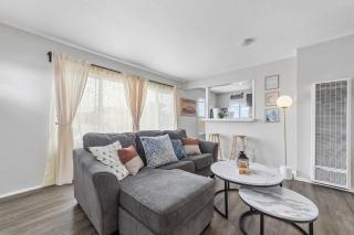 Charming Gem in LH, High Speed WiFi Minutes from Beach, Downtown & Petco Park! - San Diego - 9
