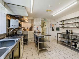8 Bed in Grizedale SZ226 - Grizedale - 2