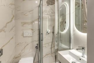 Lumi Hotel - 3