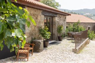 CasaNova Farmhouse - Parada de Tibães - 6