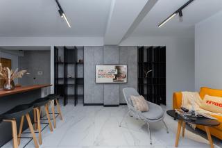 KeyGo #0163 I 2 Bedroom I Balcony I Near Park - Yerevan - 0