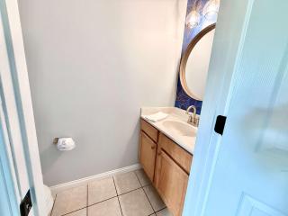 4 apartments 10 bedrooms - 2 and a half Miles from Ark - Williamstown - 1