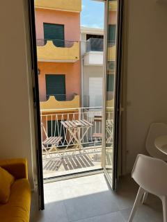 365 Rooms - Giardini Naxos - 1