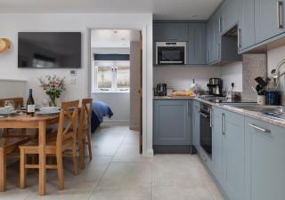 The Old Workshop, Monkton Combe - Elegant Cotswolds Retreat near Bath - Bath - 5
