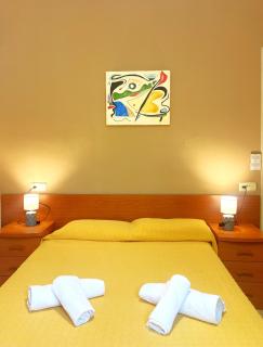 Hostal Lleida - Segur de Calafell - 4