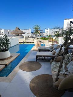 3 bedrooms villa with own pool! - - 2