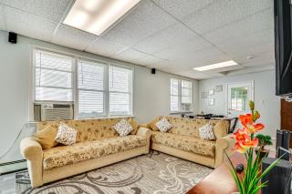 Cozy Keansburg Cottage Walk to Beach and Boardwalk! - Keansburg - 7