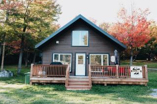 Louna-Nuage Shack- Chalet au Miller Zoo - Frampton - 0