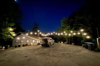 West Branch Little River Retreat - Stowe - 8