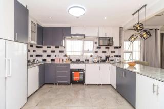 Charming 2-Bedroom in Joburg - Johannesburg - 8