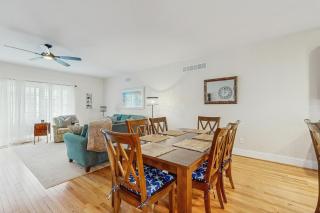 Heritage Village --- 30879 Congressional Ln Unit 12E - The Plantations - 4