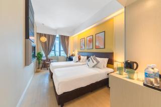 Centrestage PJ by Master House - 2