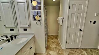 Elevation Hideaway - 3