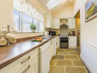 3 Bed in Worcester CC082 - Clifton upon Teme - 2