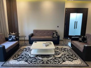 Yousifi's Fairview - Malot - 6