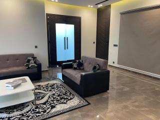 Yousifi's Fairview - Malot - 4