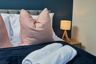Perfect Contractor House in Leeds with 6 Beds by PureStay- 7 night min! - Headingley - 1