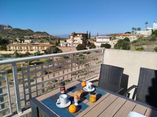 Appartement avec Piscine et Parking - 0