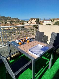 Appartement avec Piscine et Parking - - 6