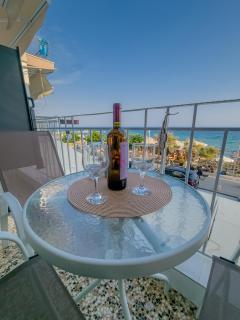 SeaZen Beach Front Suites - Nea Kallikratia - 0