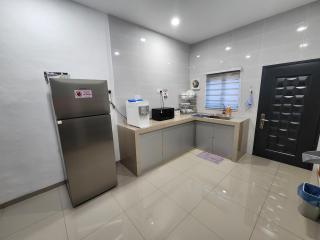 Voon 4 bedroom homestay Mersing 2 - Mersing - 9
