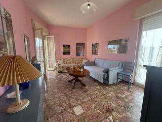5 minutes from the beach with sea view - 3