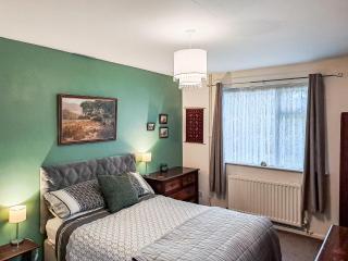 Oak Lodge - Longham - 5