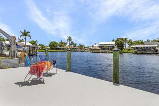 Luxurious & Adventurous Getaway - Villa Waterfront Escape - Roelens - Cape Coral - 9