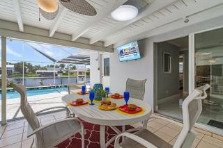 Luxurious & Adventurous Getaway - Villa Waterfront Escape - Roelens - Cape Coral - 7