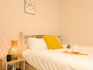 STAY EDGE GONGBAEK - near Shindaebang Station Boramae Hospital & Park Hongik University Airport Bus near Sindorim, Gangnam - Seoul - 7