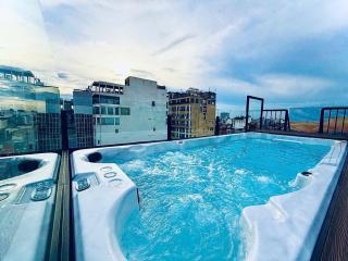 Lucien Hanoi Lakeside Hotel & Rooftop - 9