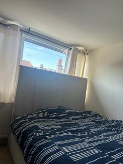 Guest room in shared house - Watford - Leavesden Green - 0
