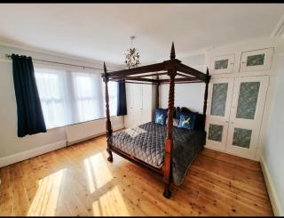 Bridgerton House Gravesend's Finest 5 - Bedroom Period Home Grand Elegant - Kent - 2