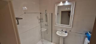 Seafront Apartment over Marsalforn Bay - 5