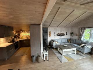 Koselig hytte i sjøkanten - Ålesund - 3