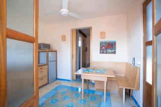 Domus Santa Barbara Apartments with Pool - 6