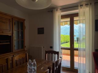 La Gioiosa apartment with garden terrace - Civenna - 1